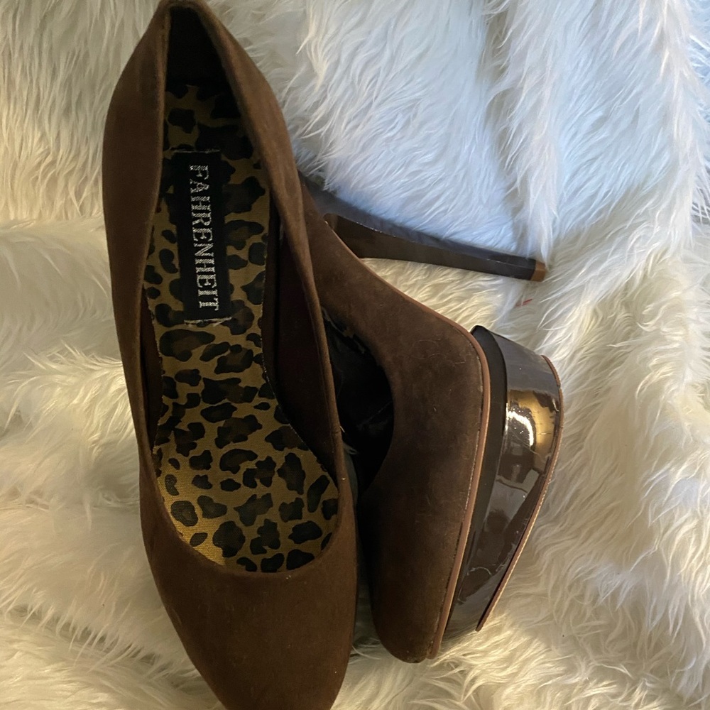 Brown velvet platform heels - Picture 2 of 4
